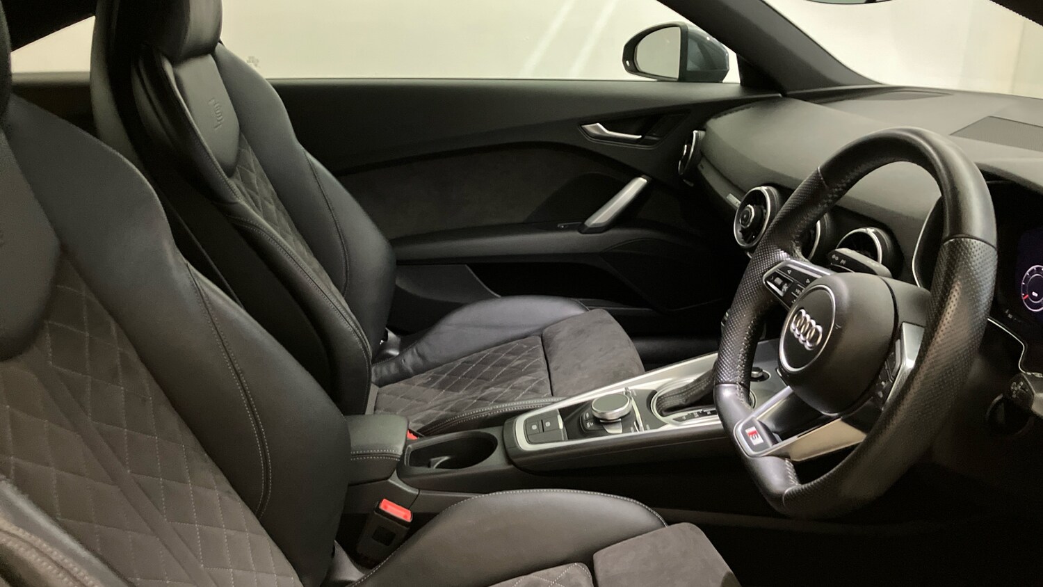 Used Audi TT 2022 for sale - 76391628: Photo 28