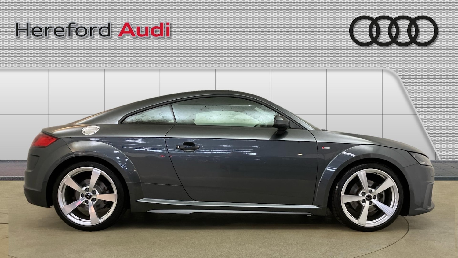 Used Audi TT 2022 for sale - 76391628: Photo 4