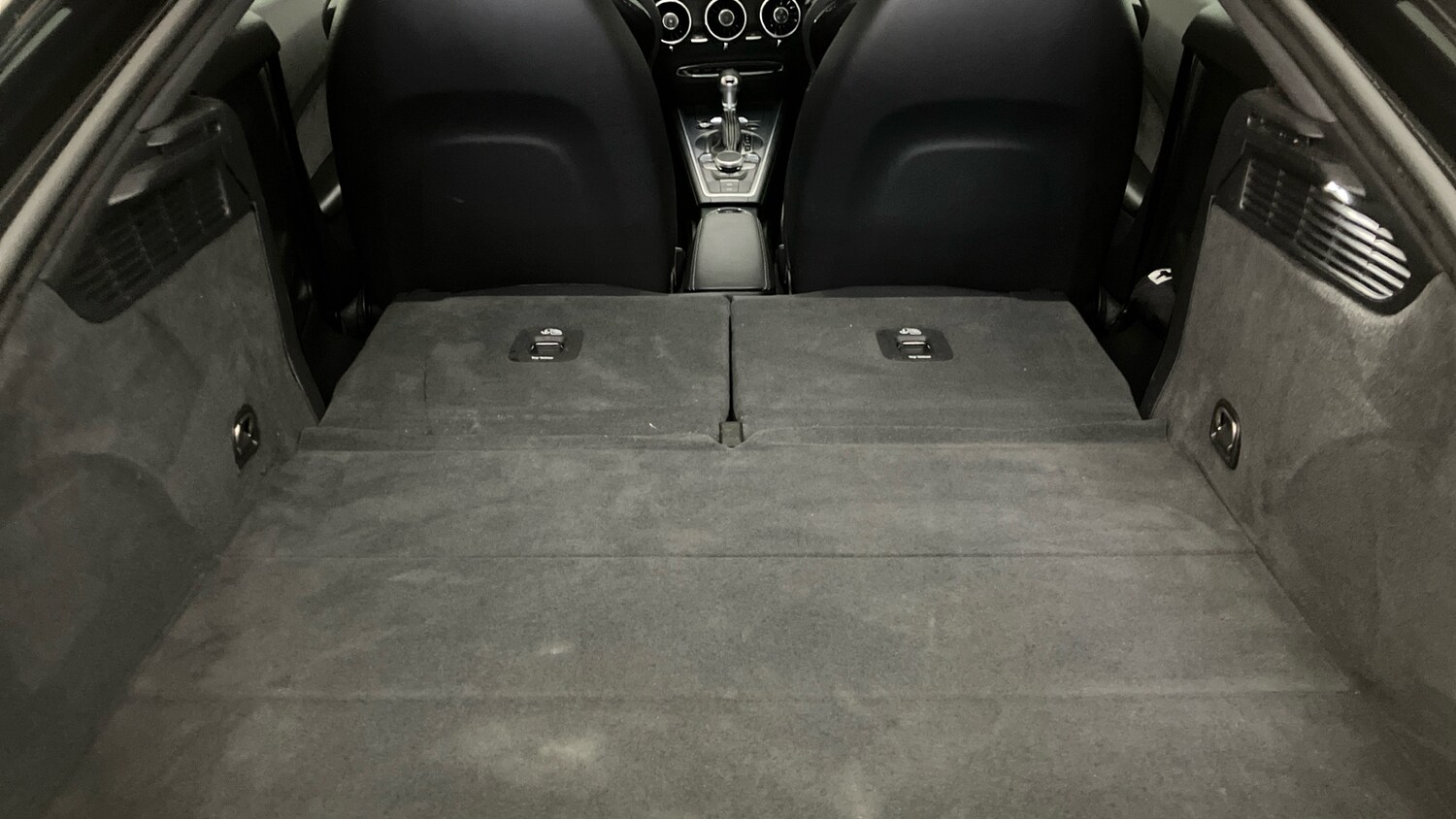 Used Audi TT 2023 for sale - 76352414: Photo 39