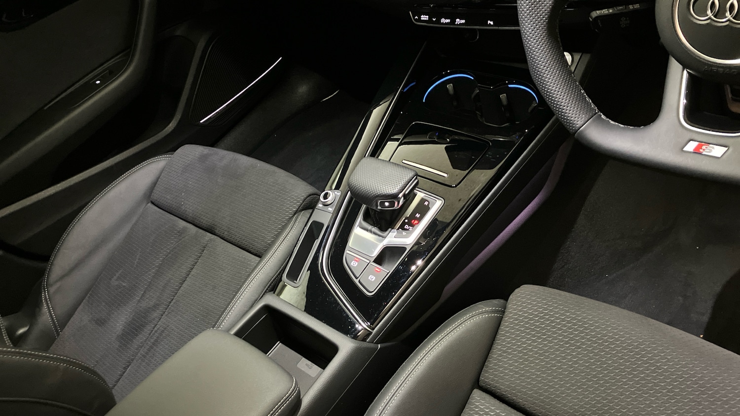 Used Audi A4 2023 for sale - 77027823: Photo 14