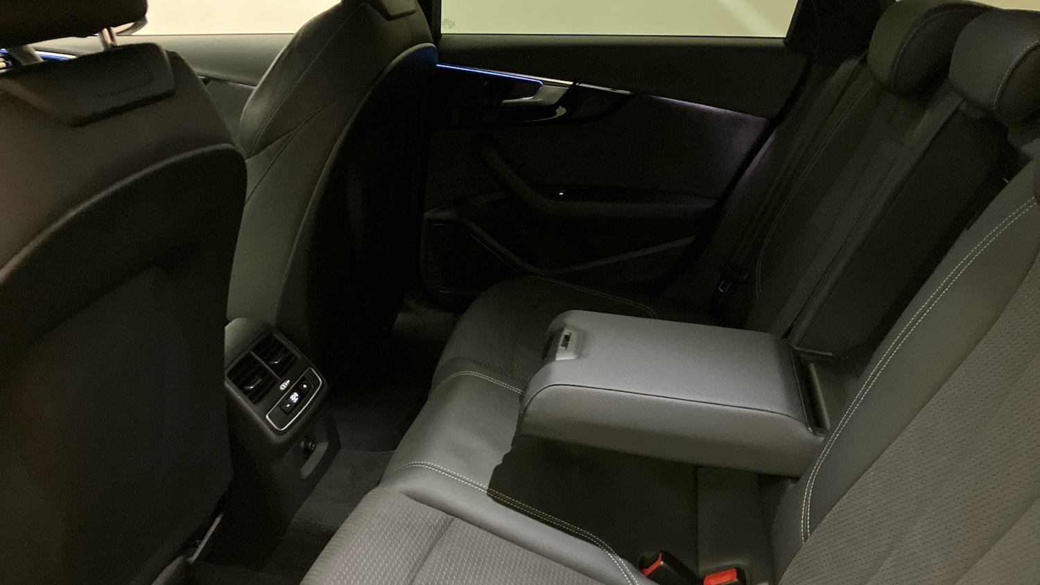 Used Audi A4 2023 for sale - 77027823: Photo 28