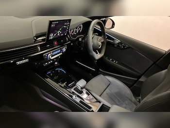 Used Audi A4 2023 for sale - 77027823: Photo