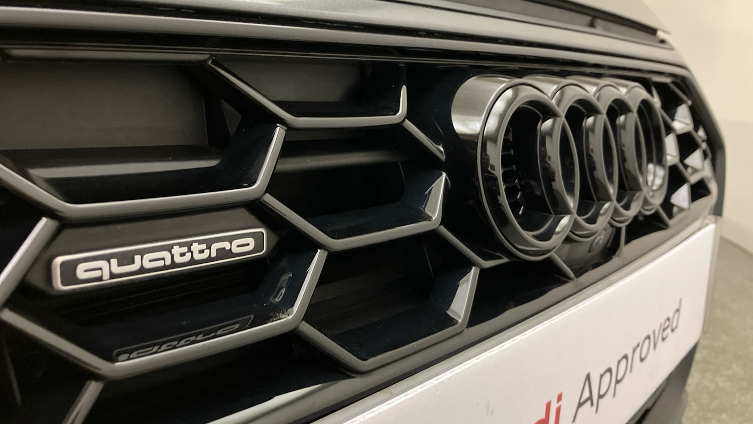 Used Audi A4 2023 for sale - 77027823: Photo 37