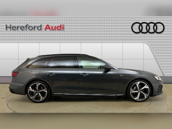 Used Audi A4 2023 for sale - 77027823: Photo