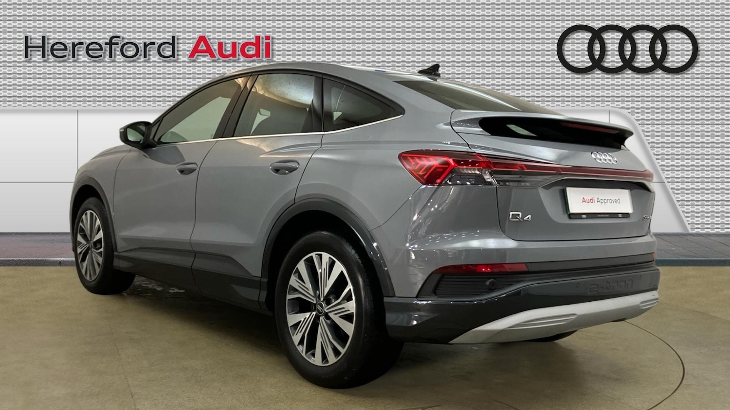 Used Audi Q4 e-tron 2023 for sale - 77541906: Photo 3