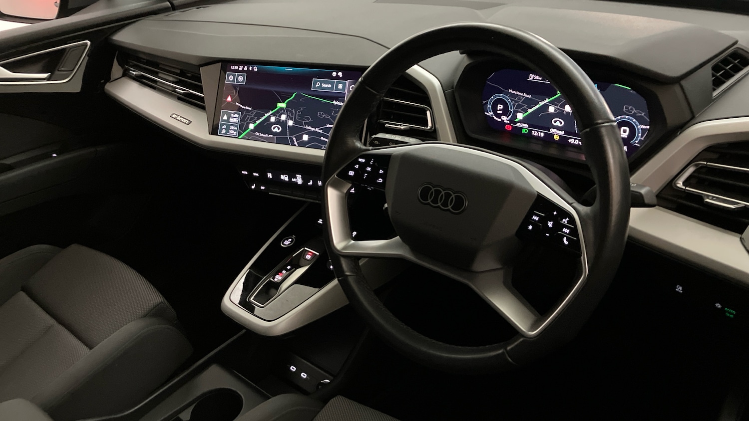 Used Audi Q4 e-tron 2023 for sale - 77541906: Photo 6