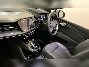 Used Audi Q4 e-tron 2023 for sale - 78800656: Photo