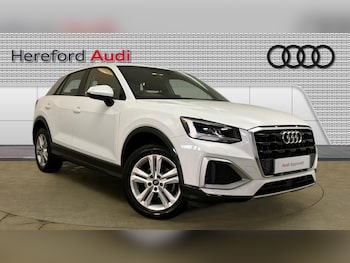 Audi - Q2