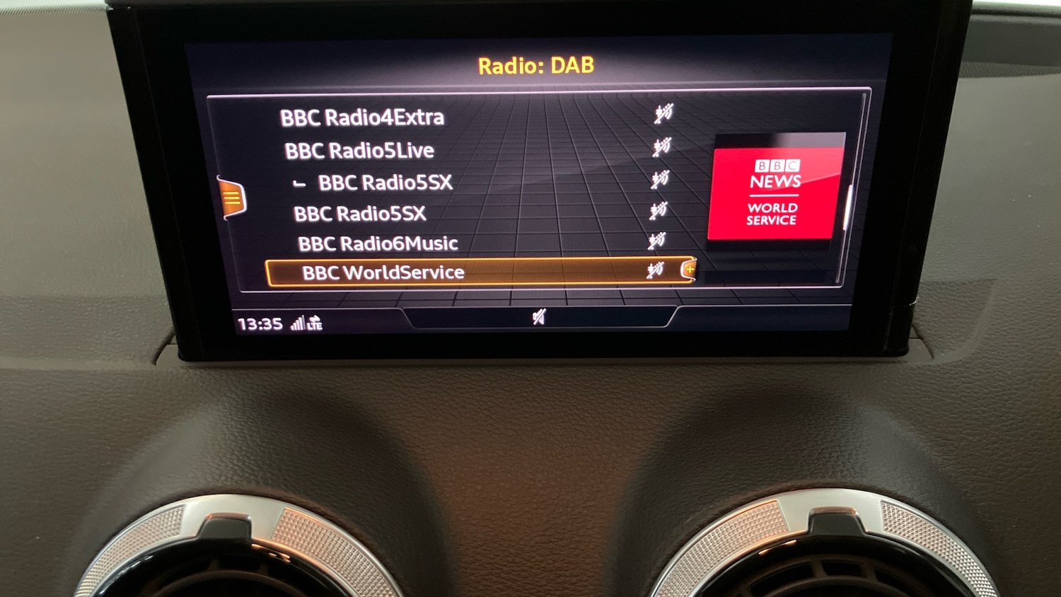 Used Audi Q2 2022 for sale - 76274380: Photo 37
