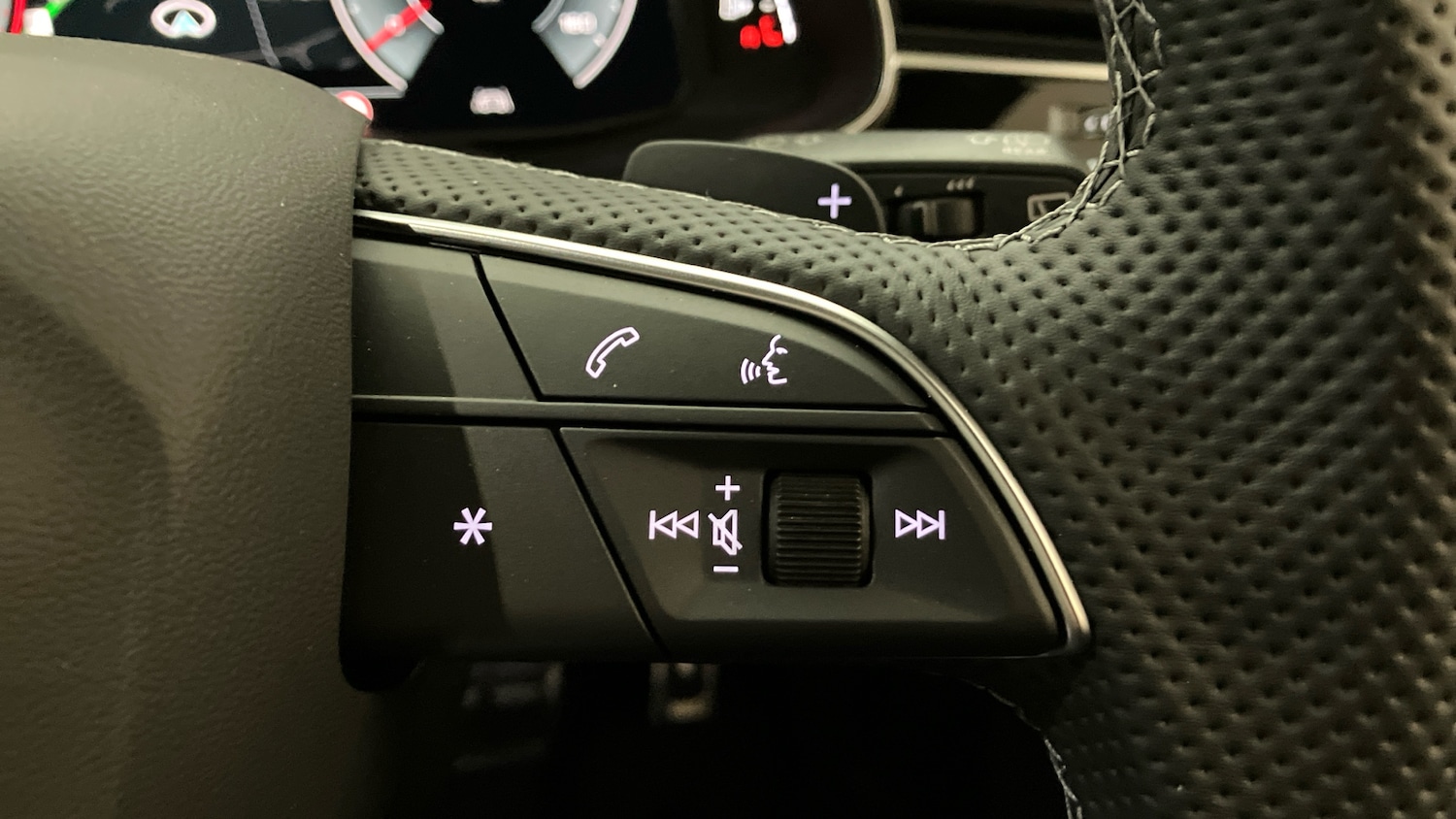 Used Audi Q8 2025 for sale - 77071407: Photo 18