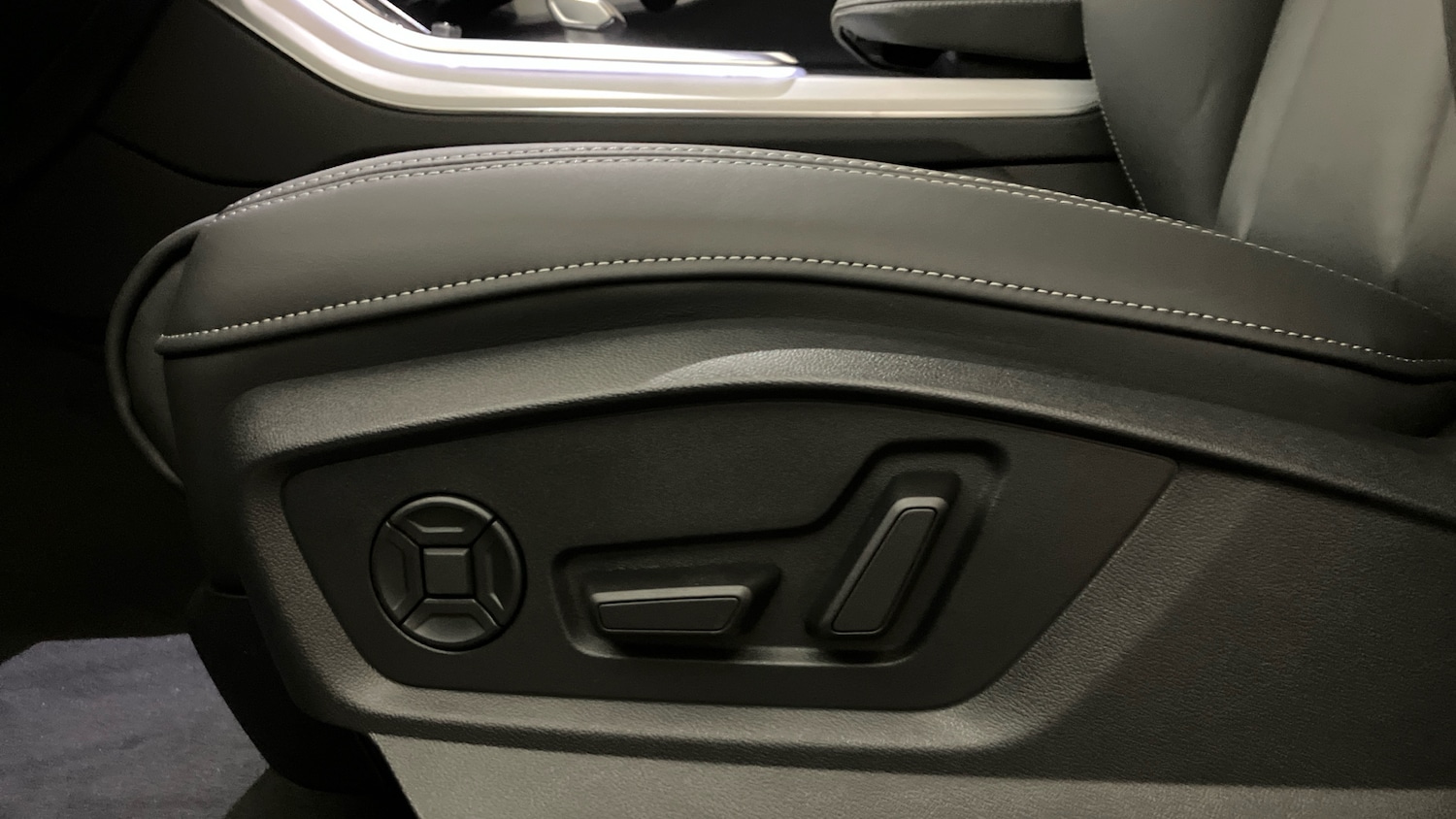 Used Audi Q8 2025 for sale - 77071407: Photo 23