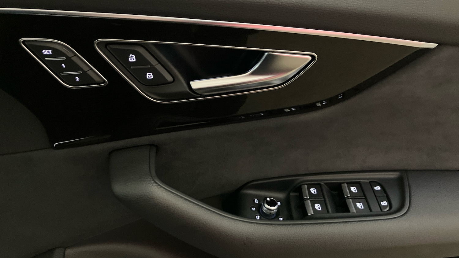 Used Audi Q7 2024 for sale - 76220680: Photo 19