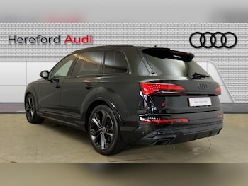 Used Audi Q7 2024 for sale - 76220680: Photo