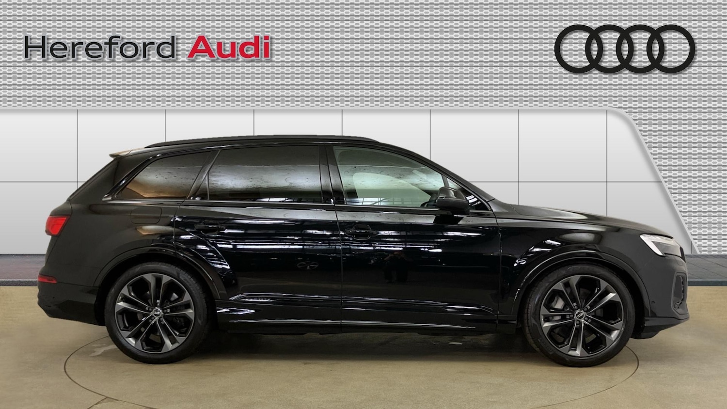 Used Audi Q7 2024 for sale - 76220680: Photo 4