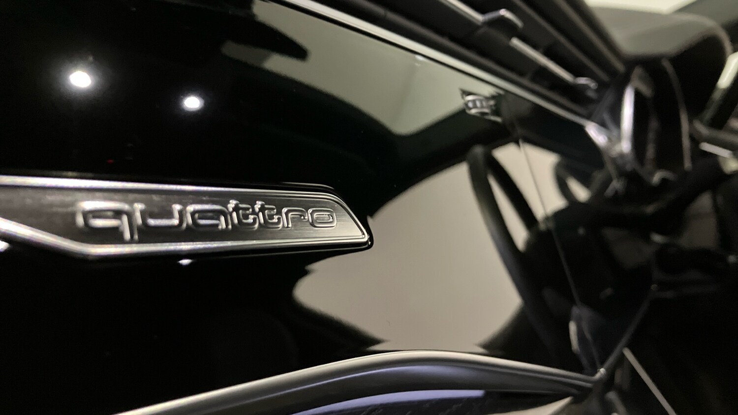 Used Audi Q7 2024 for sale - 76220680: Photo 45