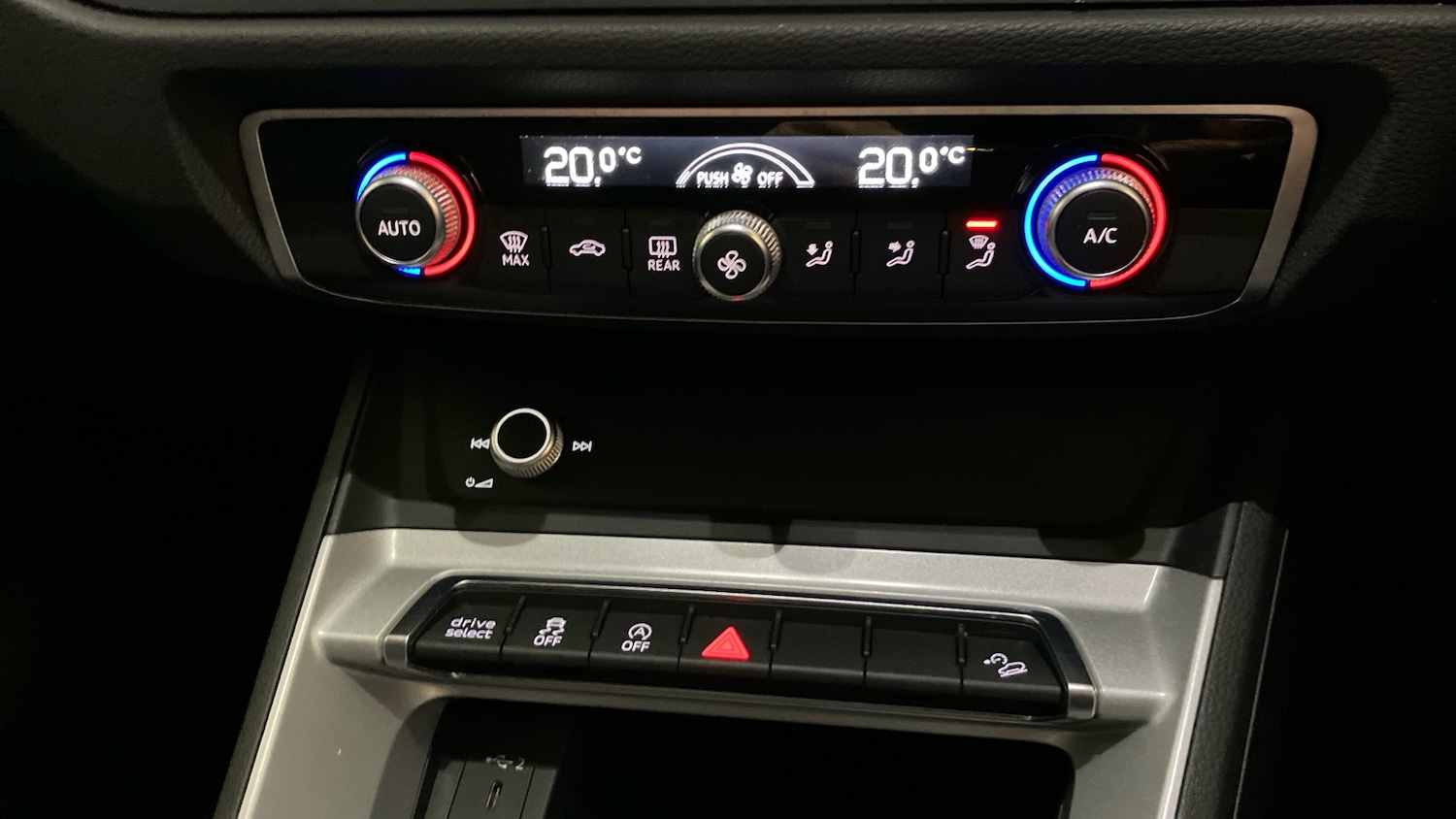 Used Audi Q3 2021 for sale - 76945753: Photo 13