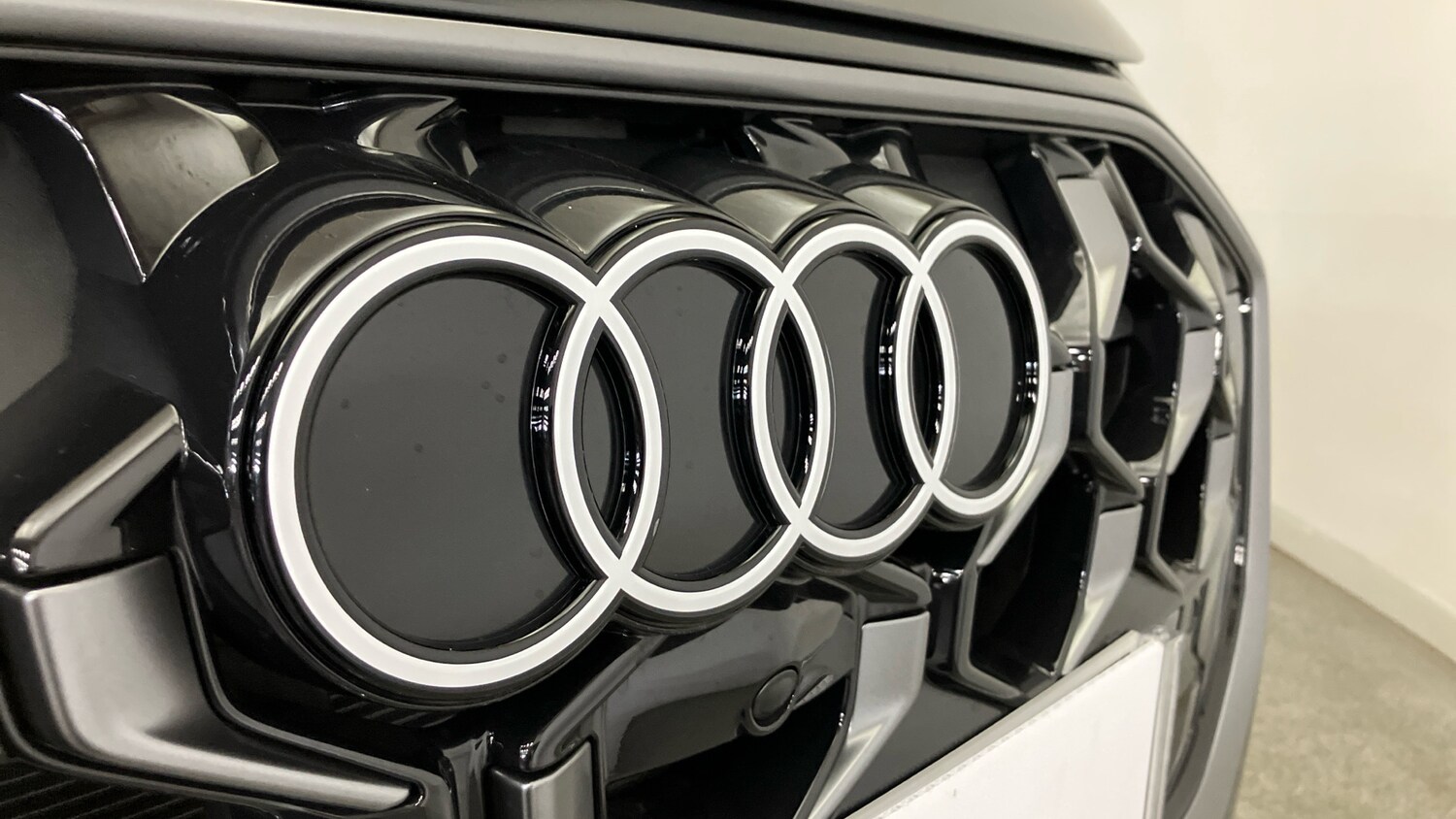 Used Audi Q5 2025 for sale - 77071404: Photo 32