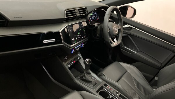 Used Audi Q3 2025 for sale - 76144570: Photo 2