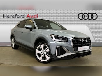 Audi - Q2