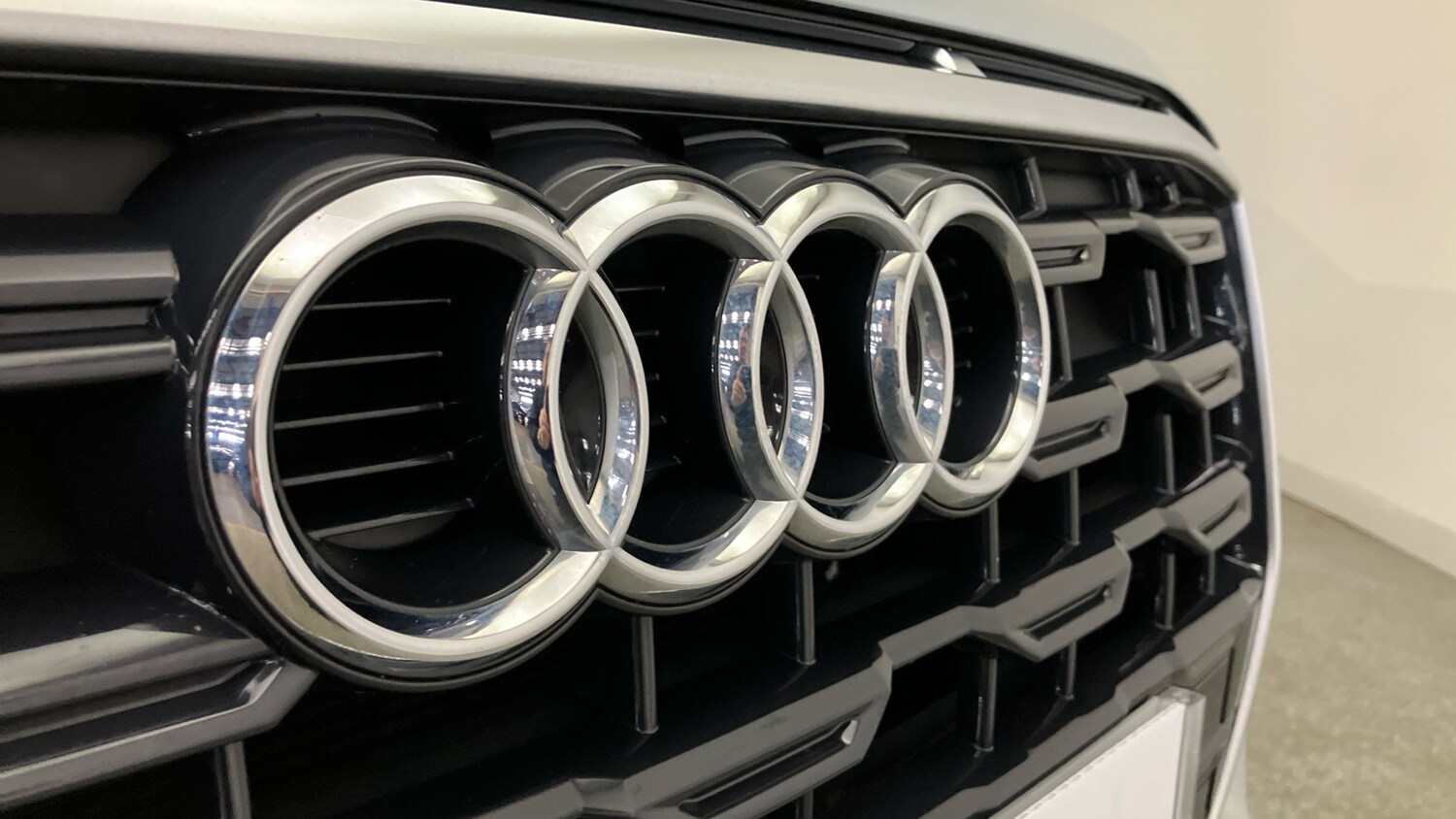 Used Audi Q2 2021 for sale - 76273582: Photo 32