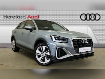 Audi - Q2