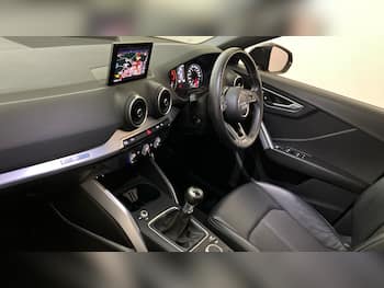 Used Audi Q2 2017 for sale - 79615930: Photo