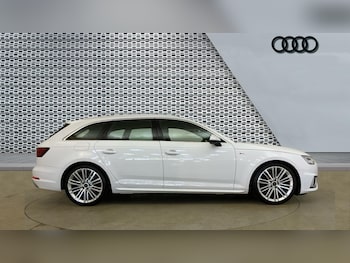 Used Audi A4 2019 for sale - 78343666: Photo