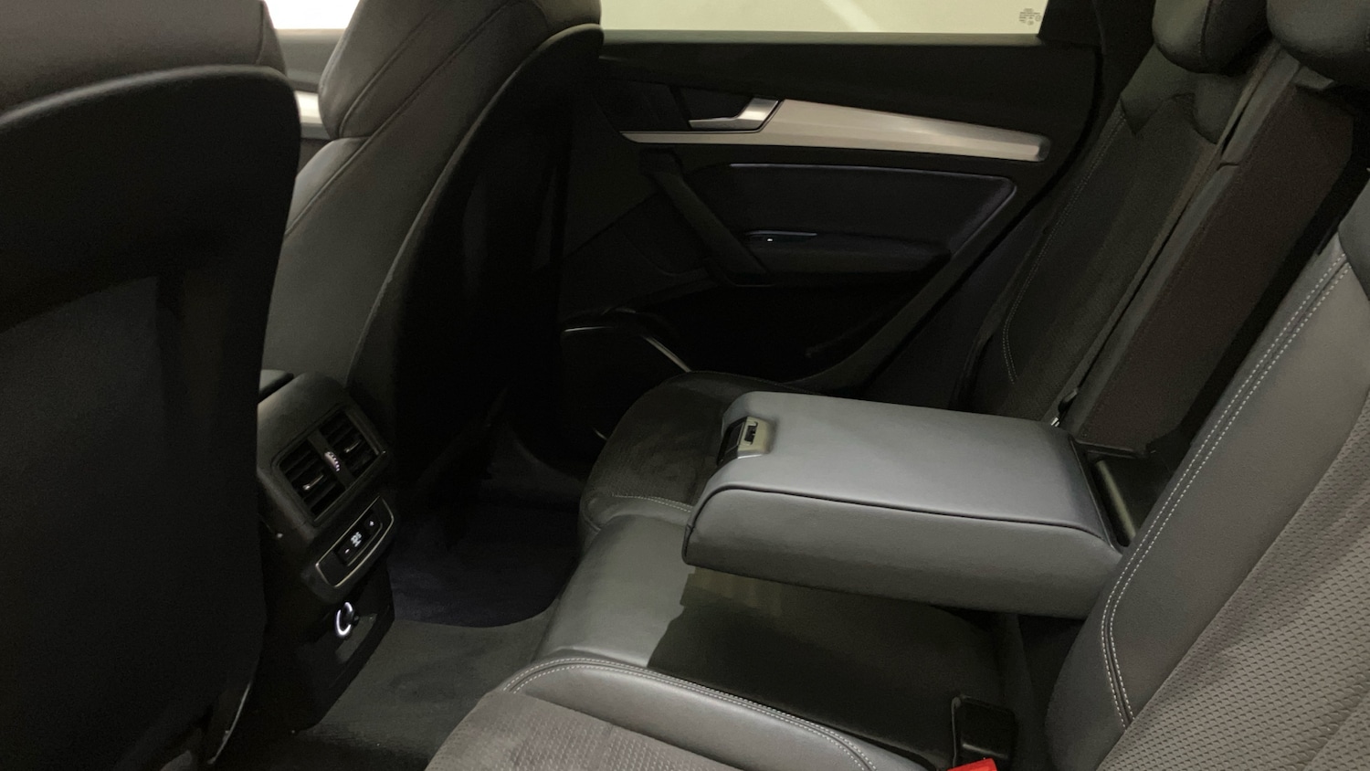 Used Audi Q5 2020 for sale - 76692670: Photo 26