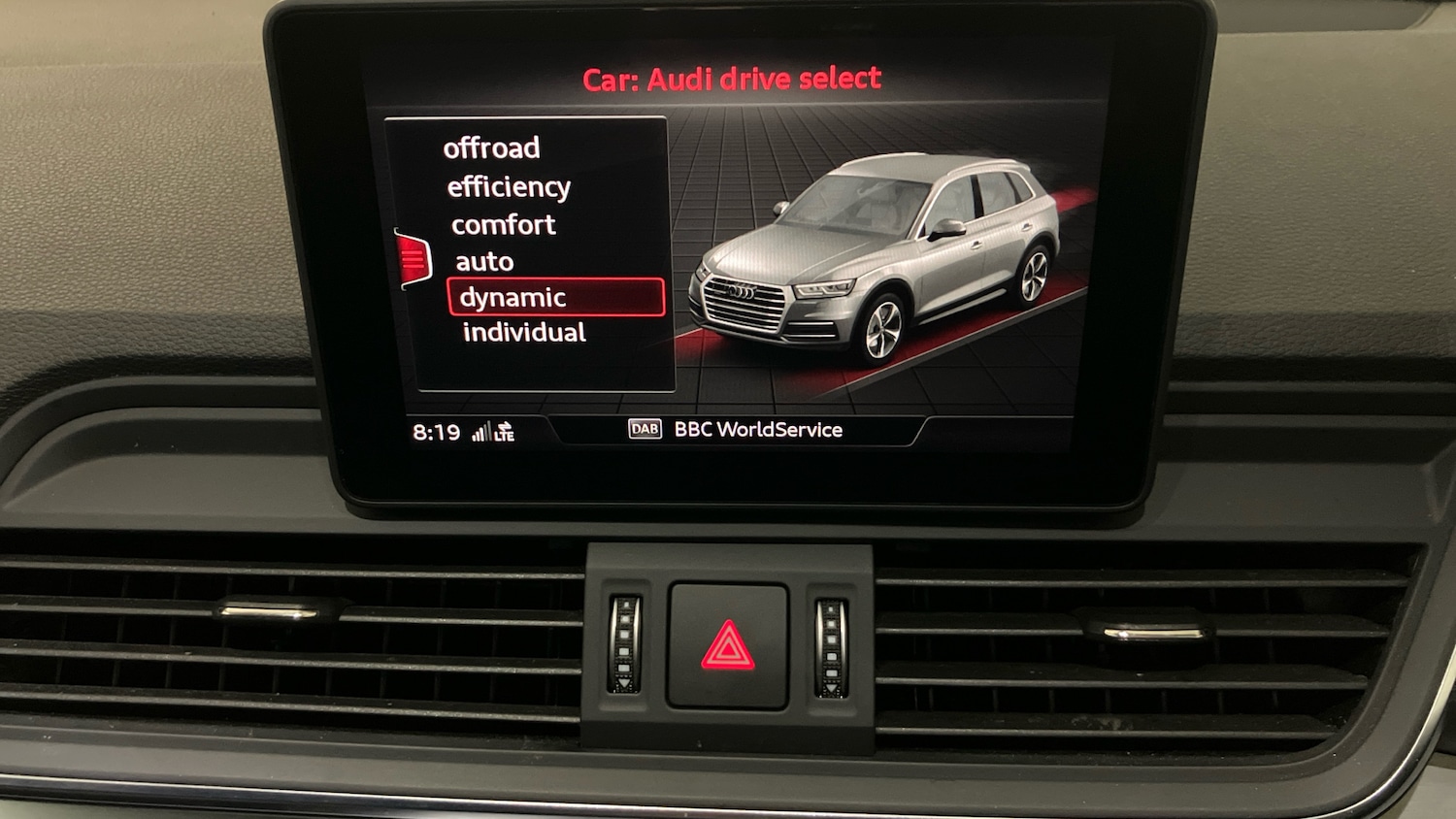 Used Audi Q5 2020 for sale - 76692670: Photo 44