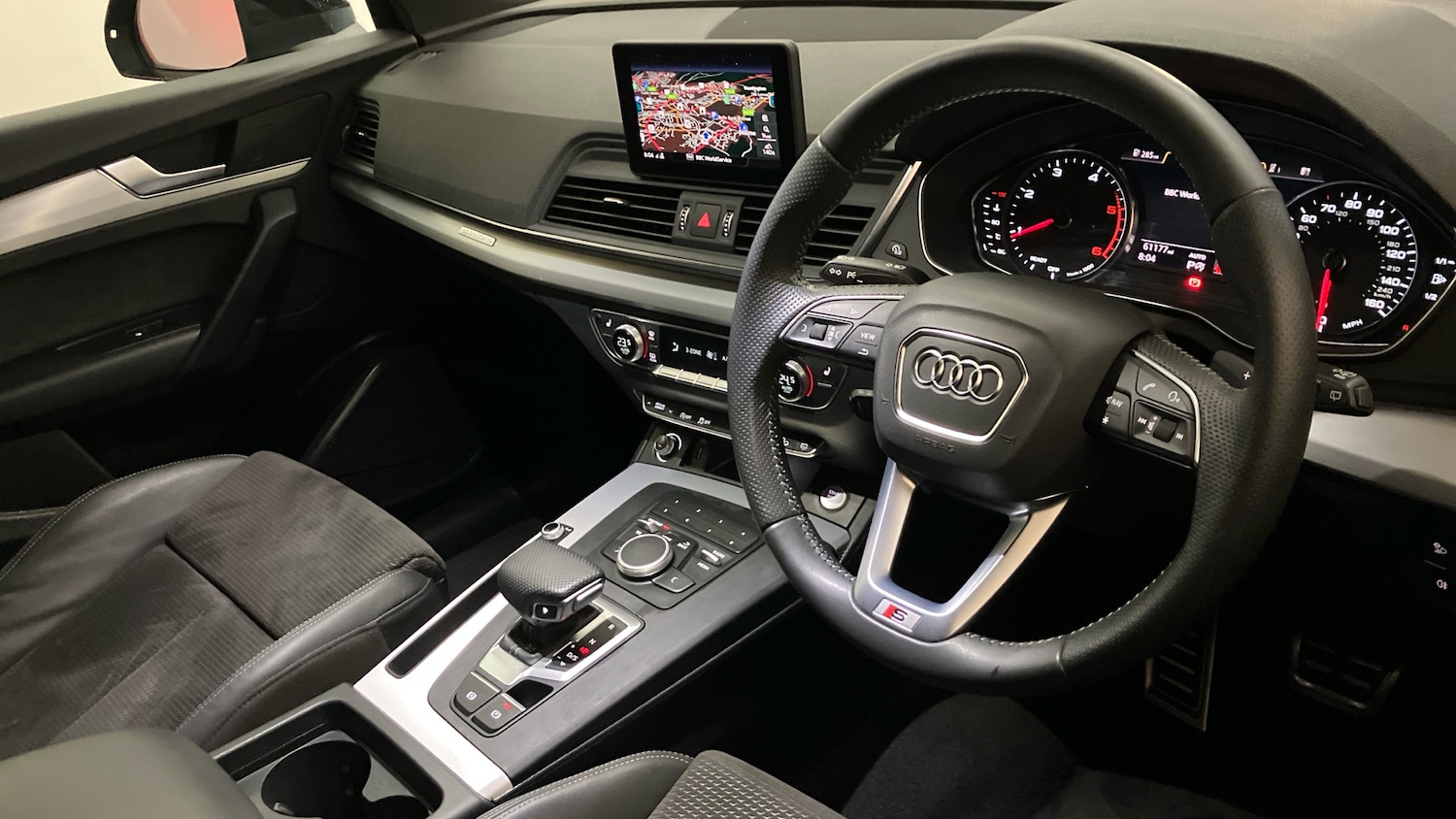 Used Audi Q5 2020 for sale - 76692670: Photo 6