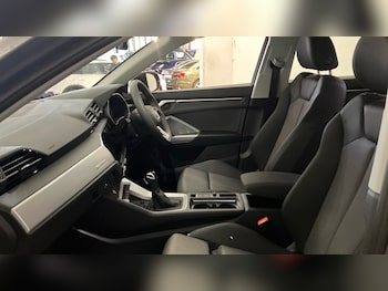 Used Audi Q3 2025 for sale - 78328354: Photo