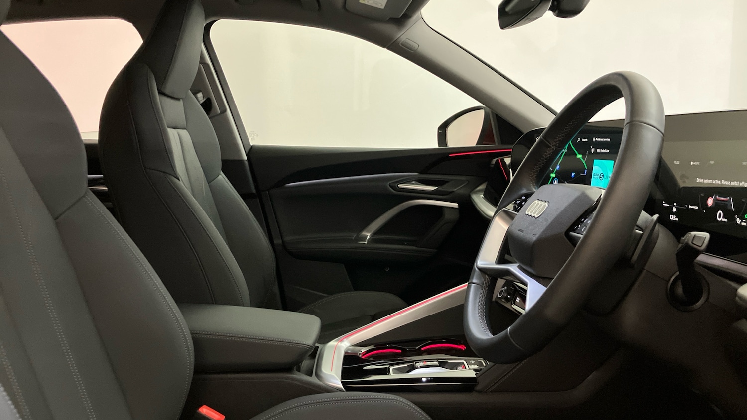 Used Audi Q5 2025 for sale - 77985229: Photo 15