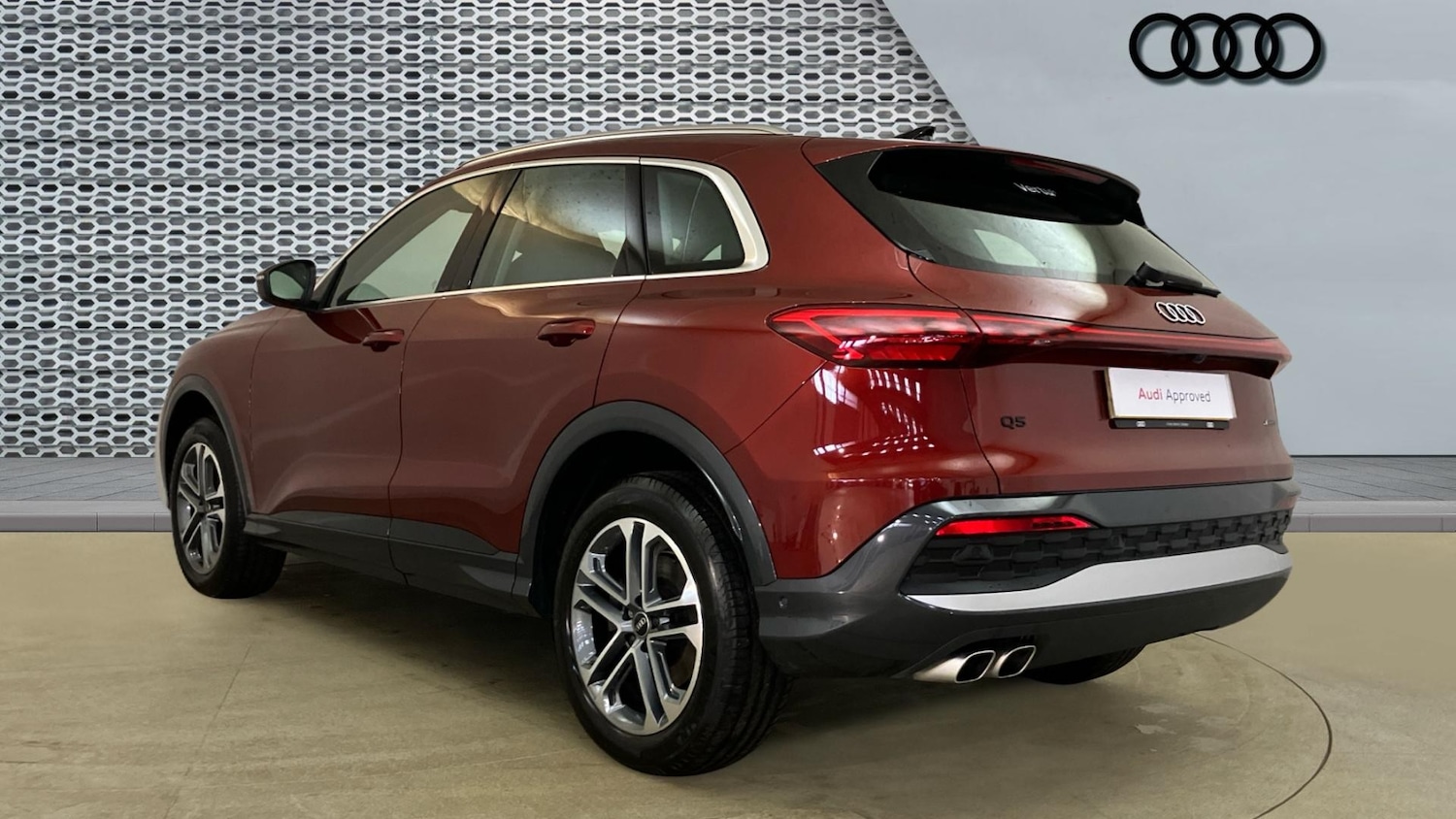 Used Audi Q5 2025 for sale - 77985229: Photo 3