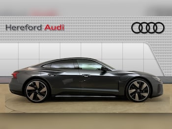 Used Audi RS e-tron GT 2022 for sale - 77260747: Photo