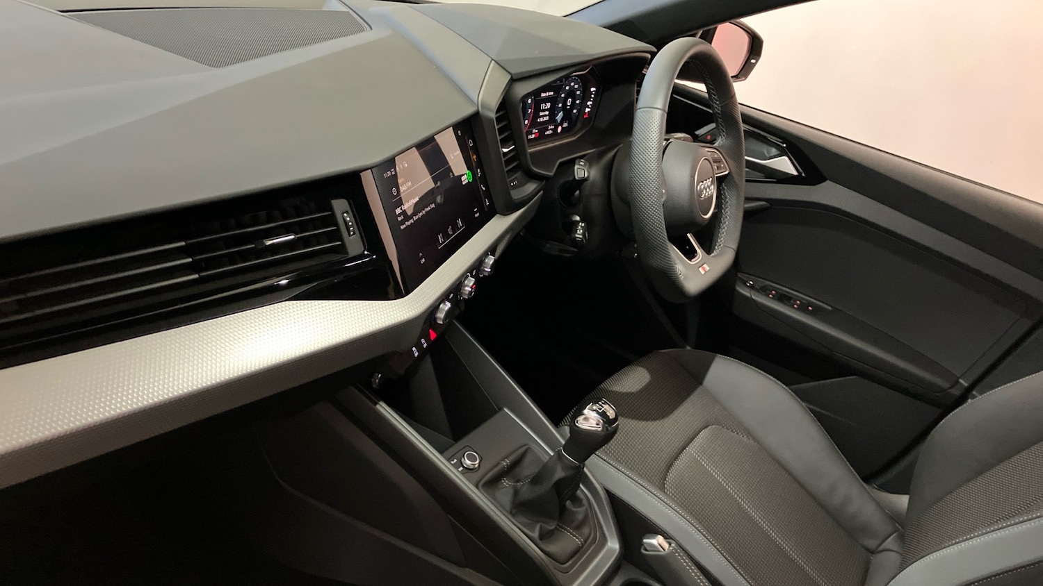 Used Audi A1 2025 for sale - 77114100: Photo 2