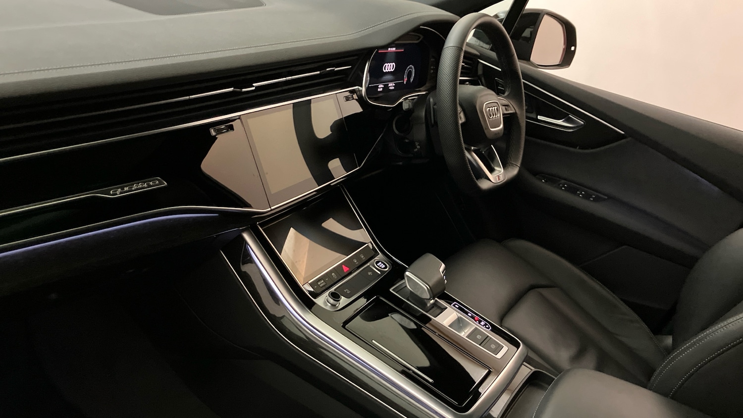 Used Audi Q7 2025 for sale - 76391630: Photo 2