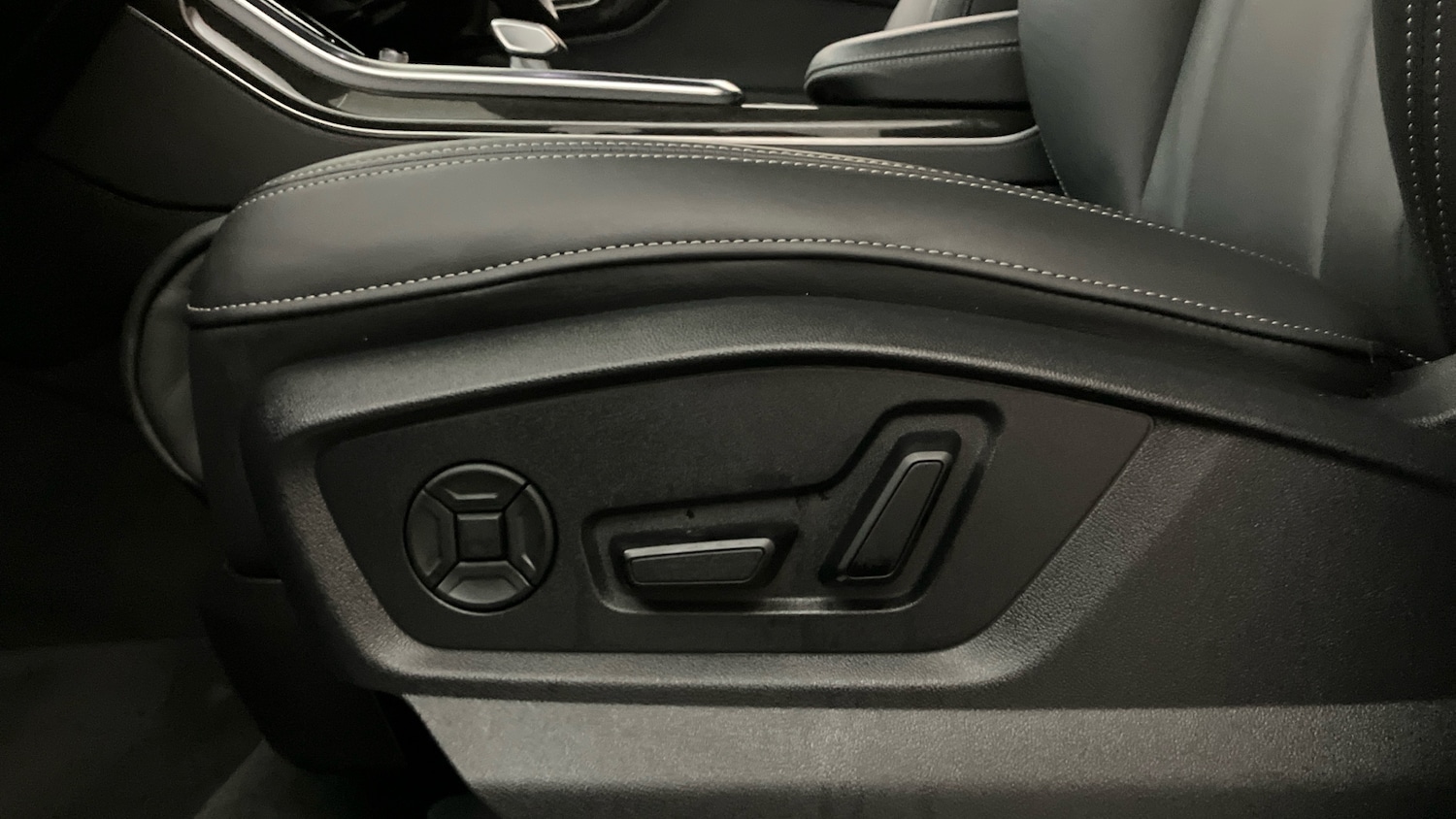 Used Audi Q7 2025 for sale - 76391630: Photo 25