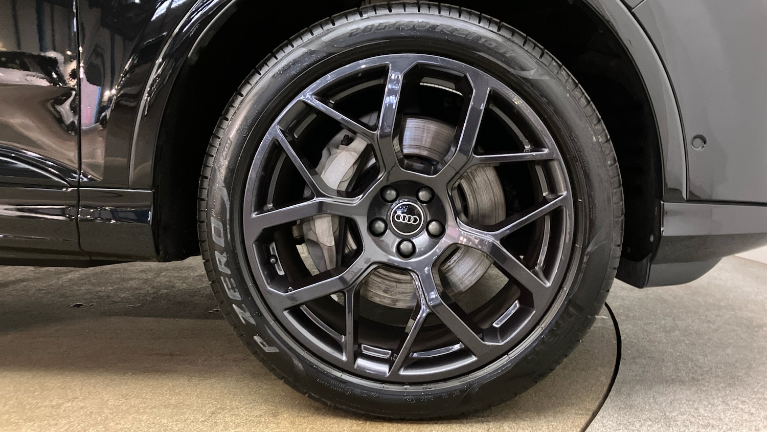 Used Audi Q7 2025 for sale - 76391630: Photo 5