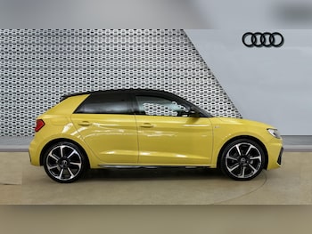 Used Audi A1 2023 for sale - 77777472: Photo