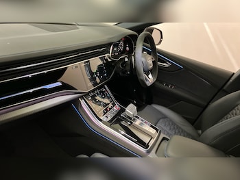 Used Audi RS Q8 2025 for sale - 77353523: Photo