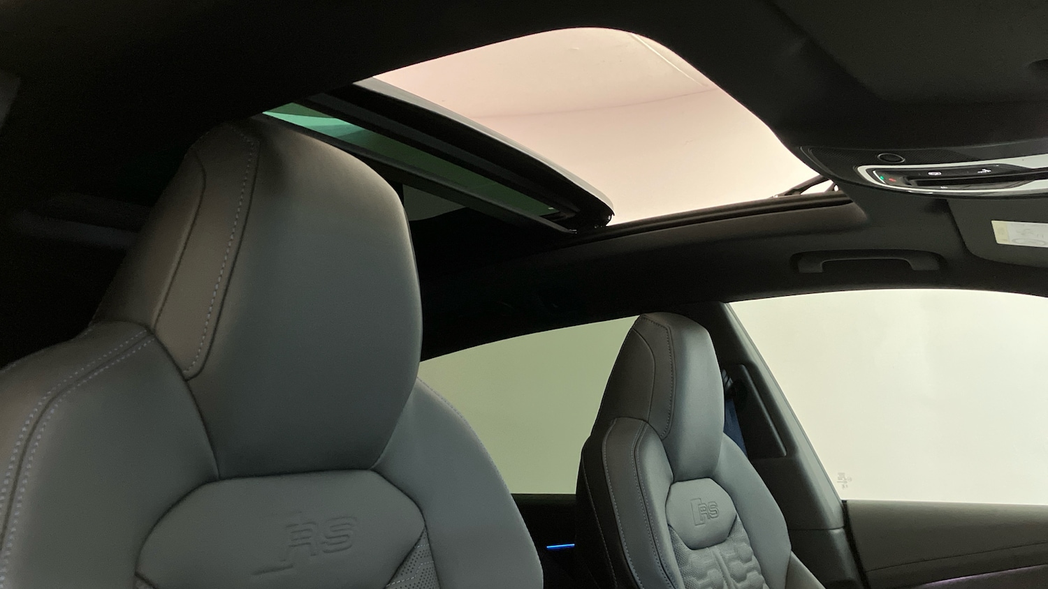 Used Audi RS Q8 2025 for sale - 77353523: Photo 35