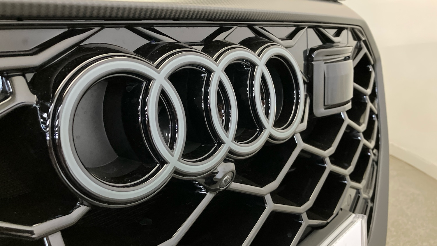 Used Audi RS Q8 2025 for sale - 77353523: Photo 42