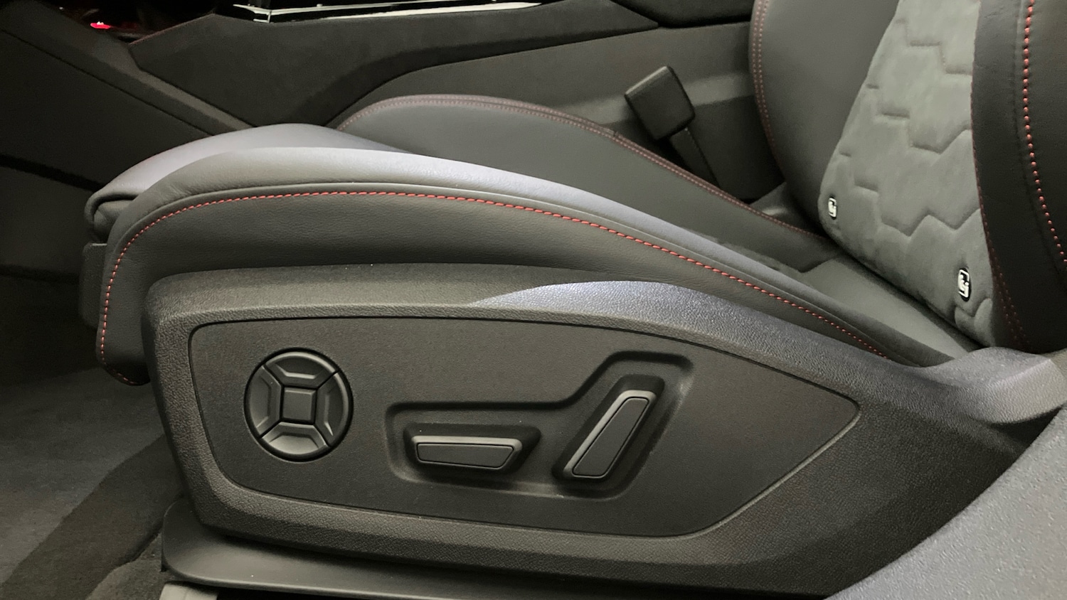 Used Audi A6 2025 for sale - 77661935: Photo 27