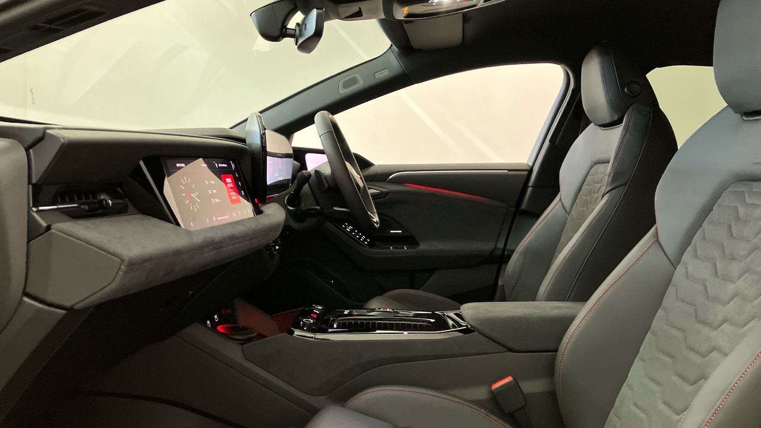 Used Audi A6 2025 for sale - 77661935: Photo 31