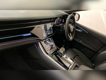 Used Audi RS Q8 2021 for sale - 75690232: Photo