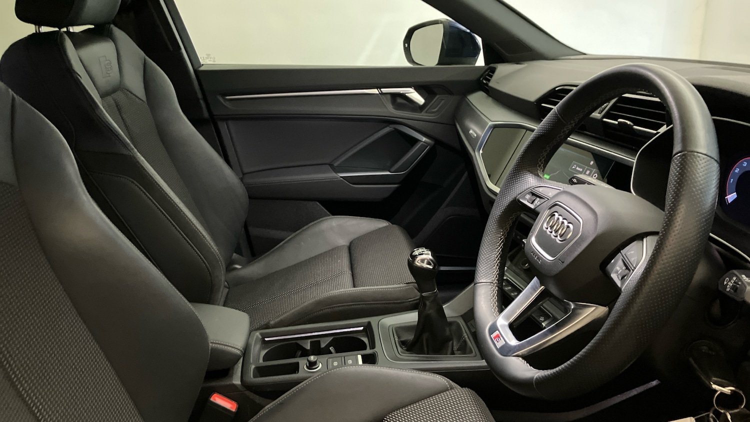 Used Audi Q3 2021 for sale - 76682247: Photo 31