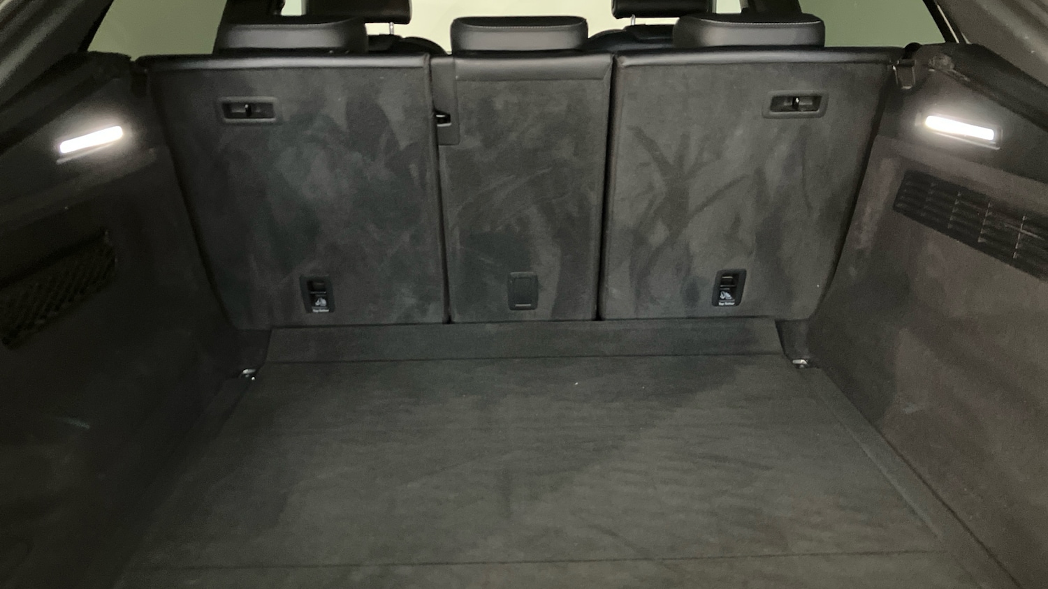 Used Audi Q8 2021 for sale - 76881512: Photo 20