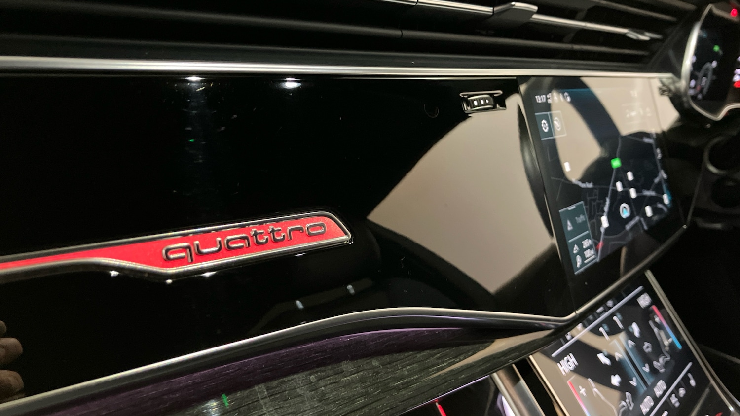 Used Audi Q8 2021 for sale - 76881512: Photo 28