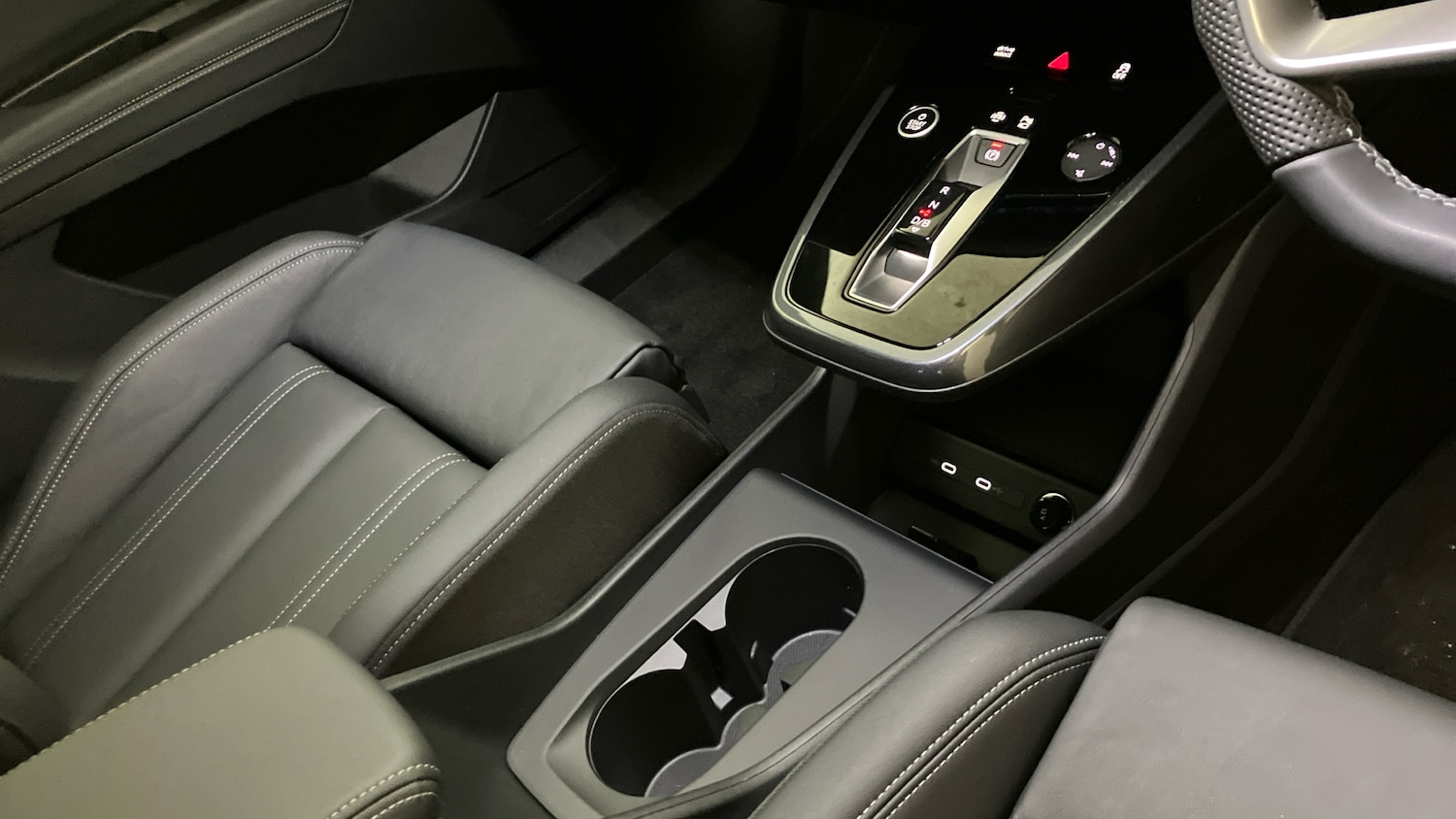 Used Audi Q4 e-tron 2025 for sale - 77220689: Photo 14