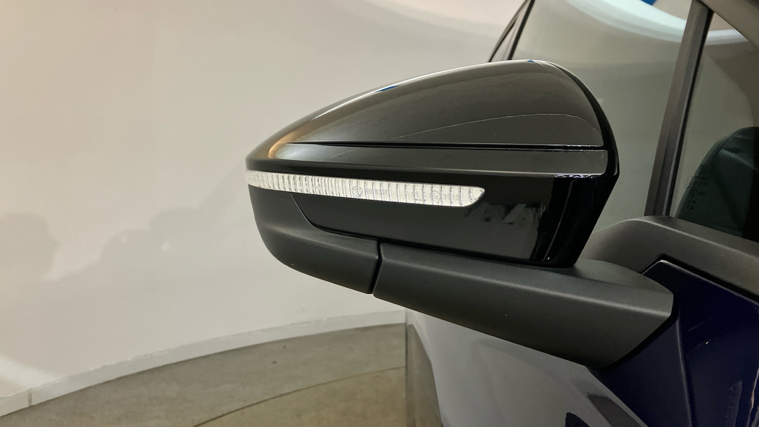 Used Audi Q4 e-tron 2025 for sale - 77220689: Photo 29